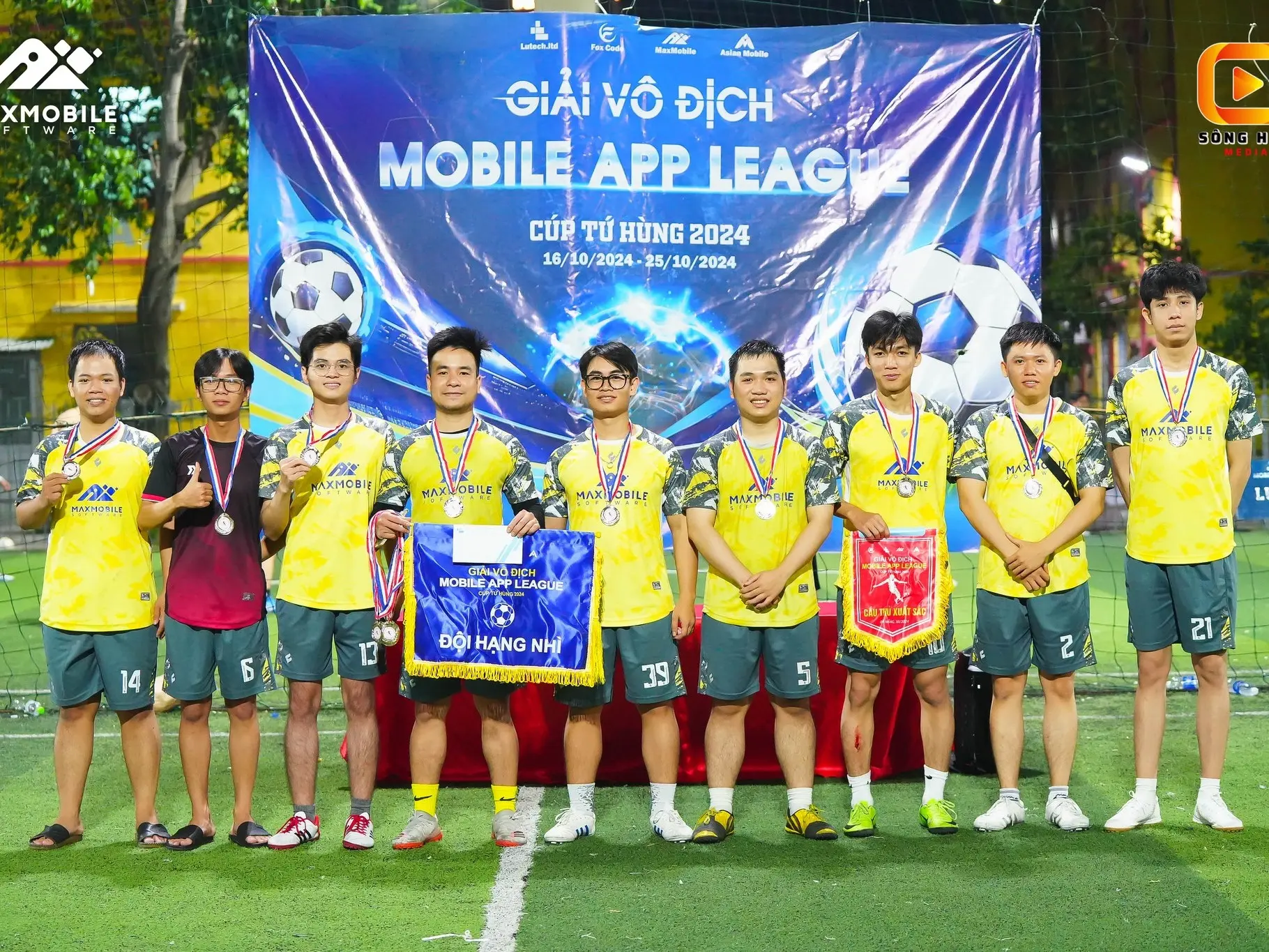 MaxMobile Software Football